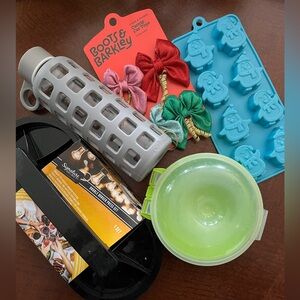 Random Bundle of Glass Water Bottle, silicone tray, catnip toy, etc